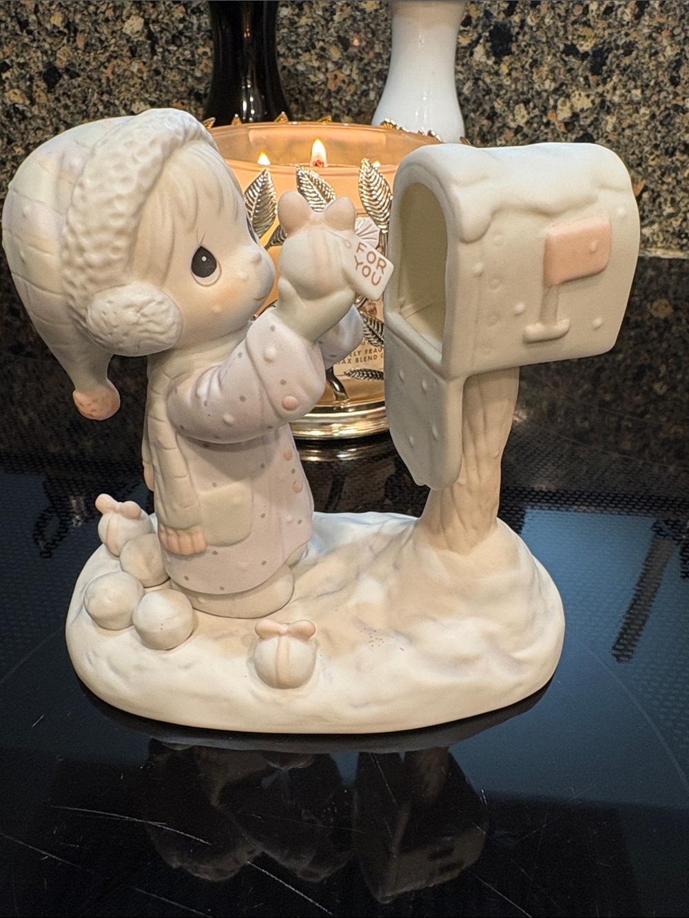 Precious Moments White Porcelain Figurine Base with Heart Accent
